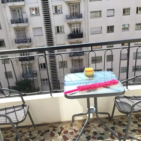 Apartment 3 Pieces Pres De La Promenade